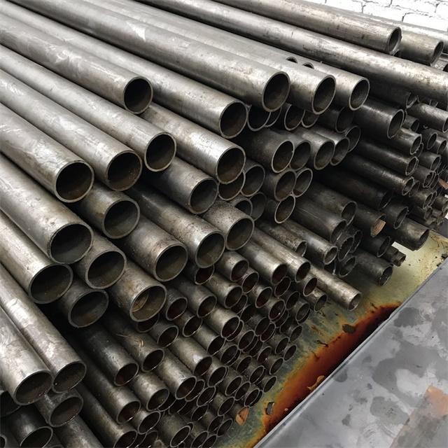 丹巴35#光亮无缝钢管